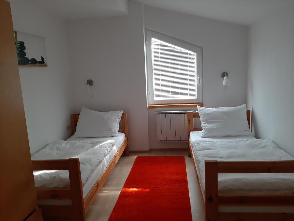 Apartment Zupan Maribor Bagian luar foto